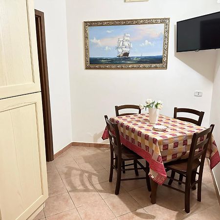 Case Vacanze "Estremo Sud" LMP מראה חיצוני תמונה